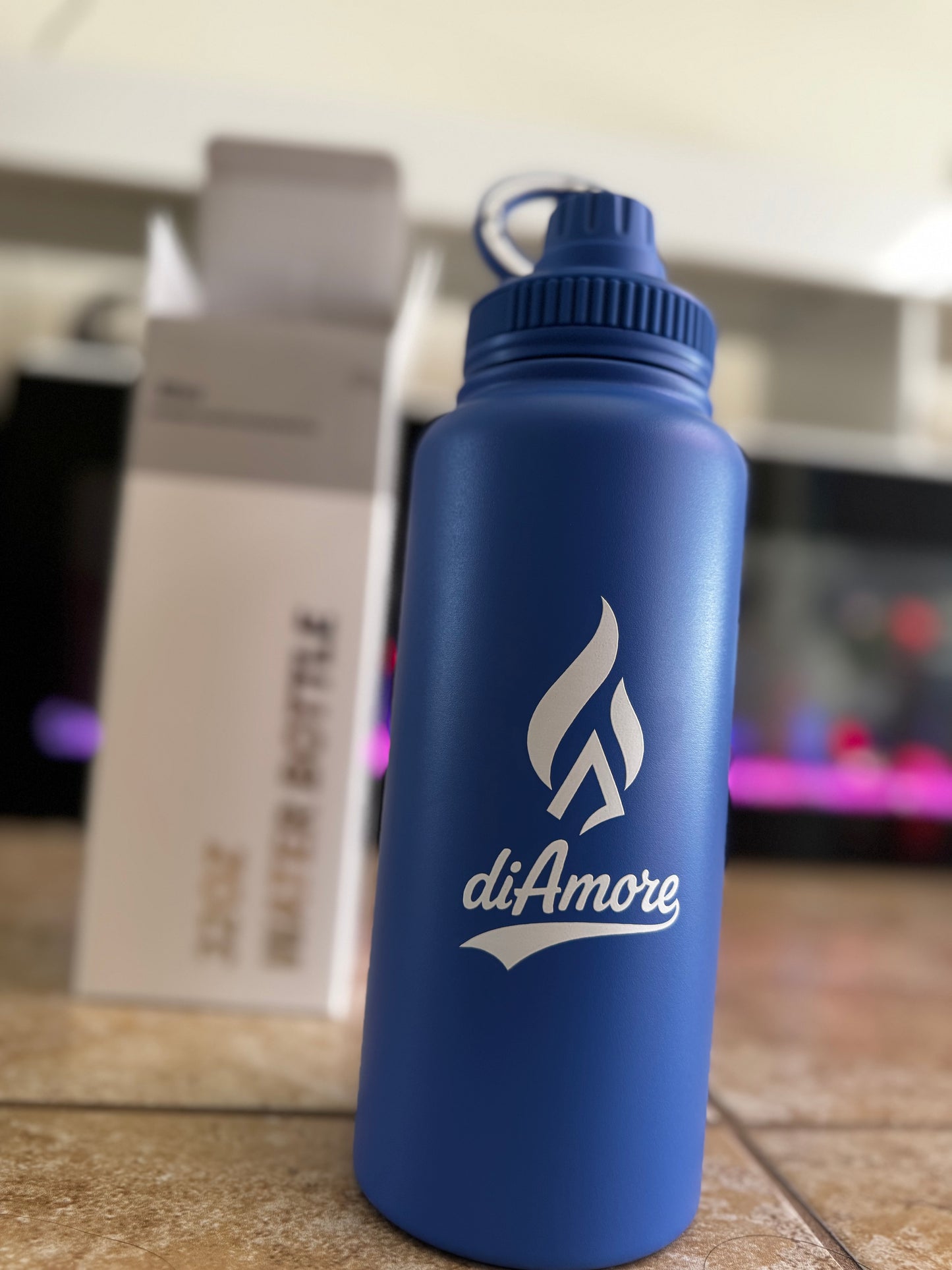 WATER BOTTLE